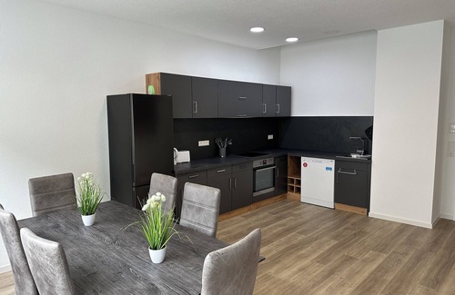 Goeppingen Apartment | Big Family Suite with 7 beds in the center of Göppingen