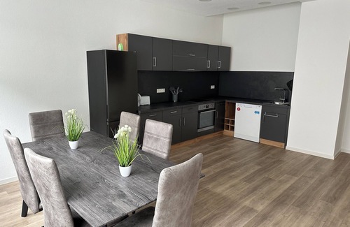 Goeppingen Apartment | Big Family Suite with 7 beds in the center of Göppingen