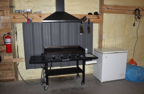 Grand Marais House | Big Group Barndominium- minutes from beautiful Lake Superior shoreline!