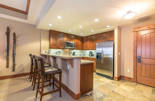 Truckee Condo | Big Horn 205| Steps Away from Gondola in the Village at Northstar| Sleeps 4| Hot Tub and Gym Access