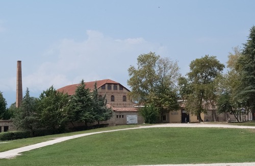 Trikala Apartment | Big house 95(sq ,m) 17,7min distance from Meteora Μonasteries Greece