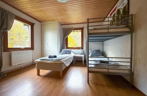 Goteborg Municipality Villa | Big house for workers & Family with free parking