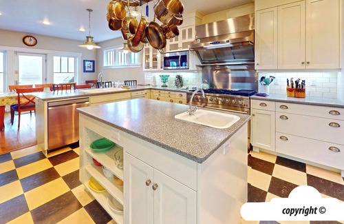Gearhart House | BIG HOUSE LITTLE BEACH professionally managed by Seaside Vacation Homes, Inc