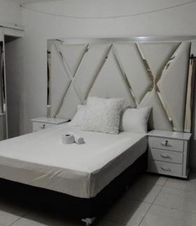 Yumbo House | Big house with garage in Yumbo Valle