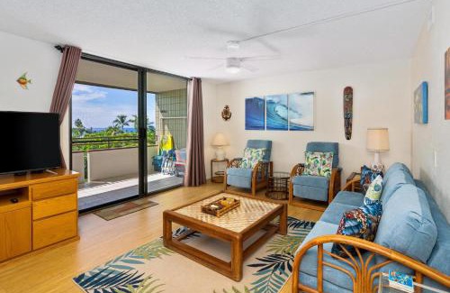Kahaluu Bay Apartment | Big Island White Sands Village 334 by Coldwell Banker Island Vacations