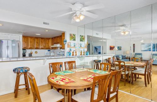 Kahaluu Bay Apartment | Big Island White Sands Village 334 by Coldwell Banker Island Vacations
