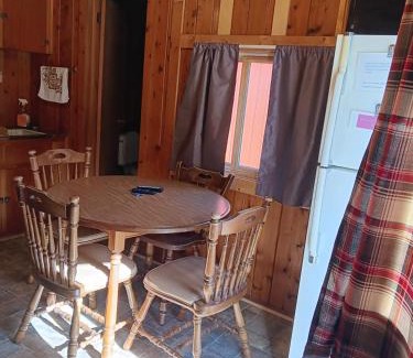 Manistique Apartment | big kahuna