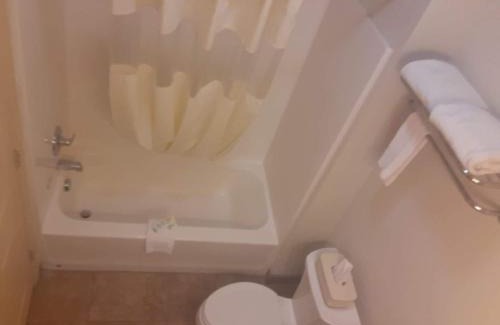 Big Lake Hotel | Big Lake Inn and Suites