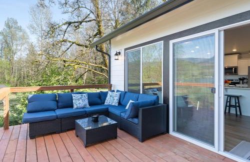 Big Lake Villa | Big Lake Waterfront Retreat