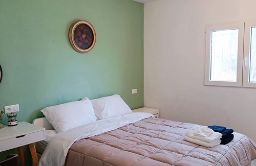 Lliria House | Big lawn villa in City of music, near equestrian center,outdoor fun,orchard