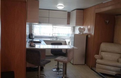 Ferreira-a-Nova House | Big LUX Caravan in the nature