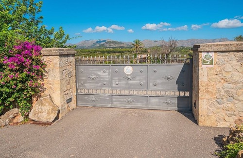Alcudia Villa | Big luxury villa with private swimming pool located between Alcudia and Pollensa