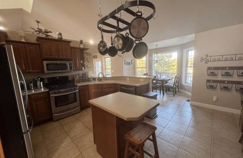 Montana City House | Big Mountain Retreat S Helena