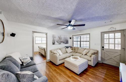 Eclectic House | Big Oak Hideaway