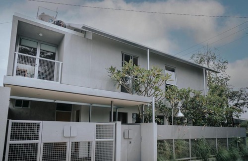 Parongpong Villa | Big Pet Friendly Family Villa, Coney Ville