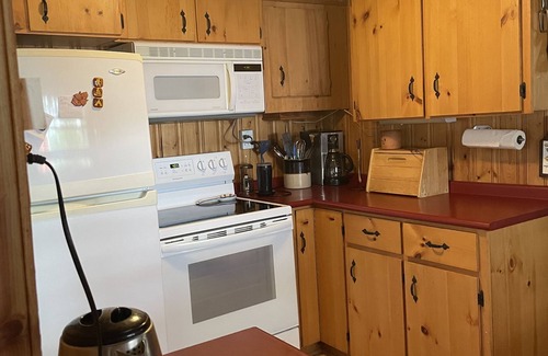 Drummond-North Elmsley Cottage | Big Rideau Lake Experience