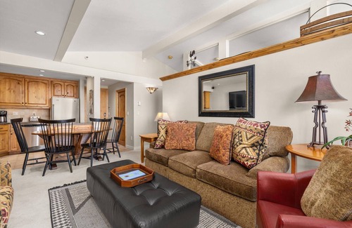 Snowmass Village Condo | Big Savings, More Nights! 15% off 3 night stays thru Dec 14