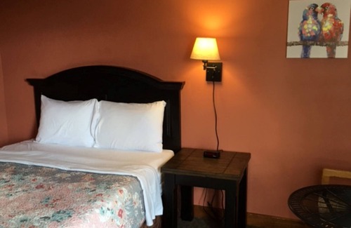 Rapid City Hotel | Big Sky Lodge