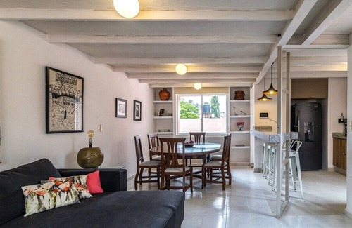 Downtown Queretaro Apartment | Big spacious apartment w/terrace. 3br 2ba 150mbs