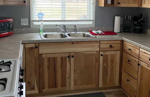 Spirit Lake House | Big Spirit - Lake Front Getaway