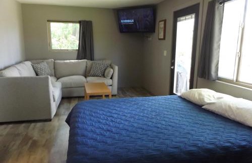 Spirit Lake Resort | Big Spirit Resort