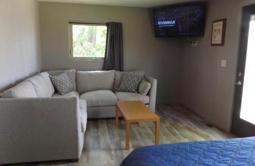 Spirit Lake Resort | Big Spirit Resort
