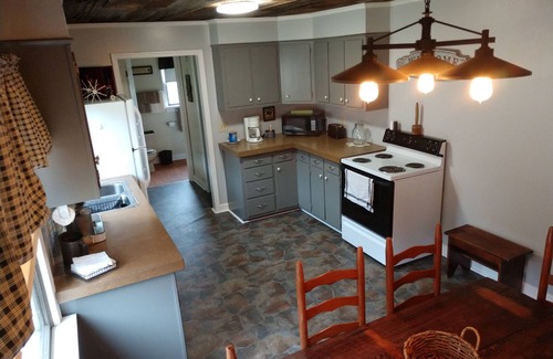 Head Waters House | Big Spring Bed & Breakfast