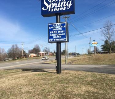 Madisonville Hotel | Big Spring Inn Madisonville