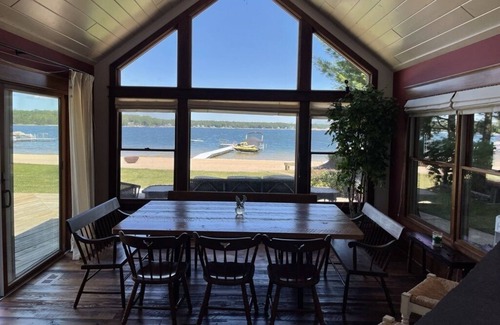 Baldwin House | Big Star Lake House - all seasons, lake front vacations