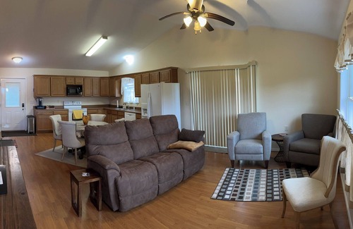 Big Stone City Cabin | Big Stone Lake views and next door access to public boat ramp.