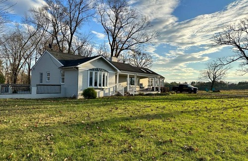 Ruckersville House | Big Views Farmhouse w Pool Near Charlottesville