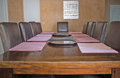 Urbanizacion el Rosario Villa | BIG VILLA 34121390 WITH 10 BEDROOMS EL ROSARIO MARBELLA, PRIVATE POOL FOR HOLIDAY RENTALS