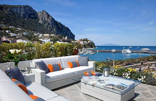 Marina Grande Villa | BIG VILLA WITH AMAZING INFINITY TERRACE JACUZZI SWIMMING POOL 10 MIN FROM "PIAZZETTA".