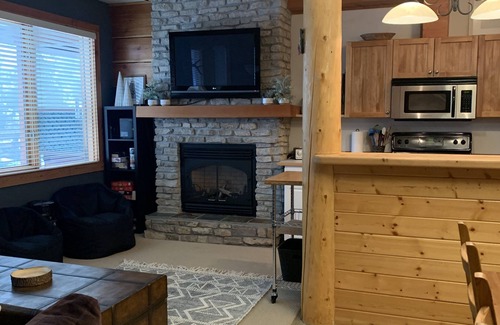 Big White Ski Resort House | Big White Condo perfect for an amazing getaway Winter or Summer!