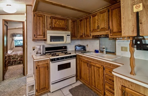 Remer House | Bigfoot Bungalow at Balsam Bay Resort