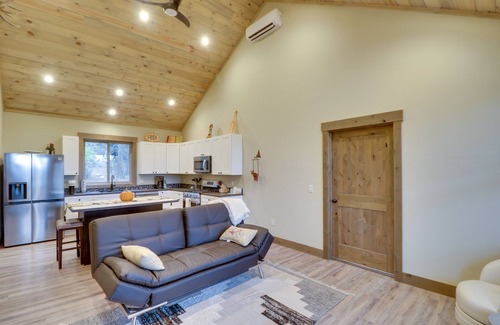 Woods Bay Cottage | Bigfork Cottage w/Lake Views: 5 Mi to Downtown