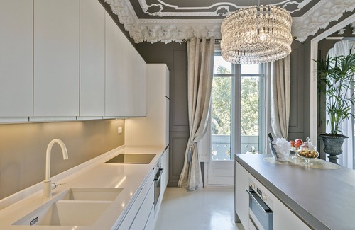 Eixample Apartment | Biggest Luxury Rambla Catalunya
