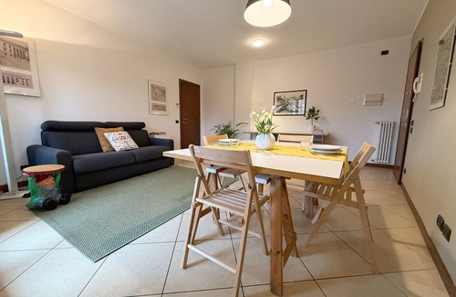 Precotto Apartment | Bigiogera Home - 20 mins from Duomo