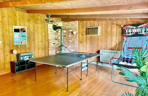 Rochester House | Bigspace, Hightfalls, Rit, Rgh, Ping-pong, Wi-fi!