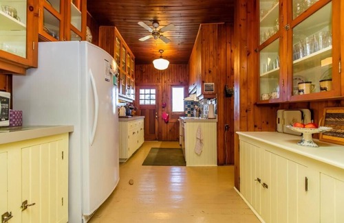 Unorganized Centre Parry Sound Cottage | Bigwood Private Island Retreat on Georgian Bay