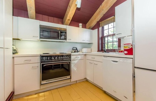 Unorganized Centre Parry Sound Cottage | Bigwood Private Island Retreat on Georgian Bay