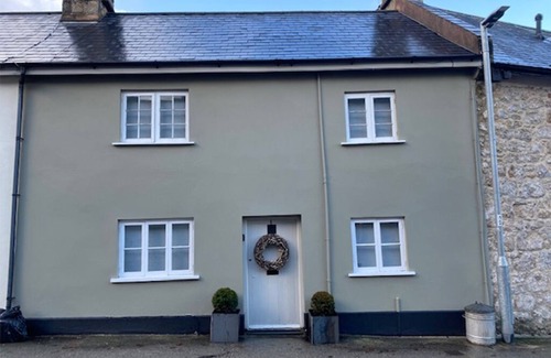 Chagford Cottage | Bijou Cottage in centre of Dartmoor village