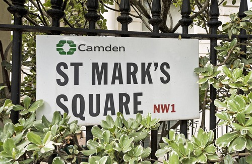 Camden Town with Primrose Hill Apartment | Bijou Lower Ground Studio in Primrose Hill Terrace