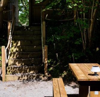 Lyme Regis Ski Chalet | Bijoux Shepherds Hut Lyme Regis