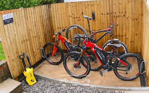 Merthyr Tydfil House | Bike Park Lodge