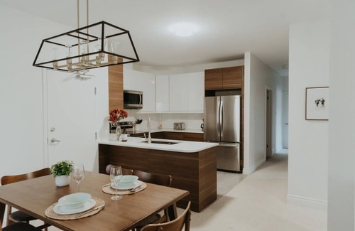 Saint-Faustin-Lac-Carre Condo | Bike & Ski In/Out RodeoFest, Fall color festival