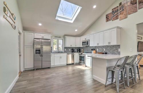Centerville House | Bike to Beach Centerville Home with Deck!