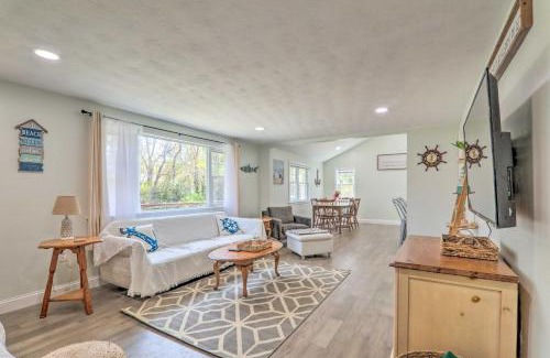 Centerville House | Bike to Beach Centerville Home with Deck!