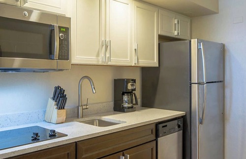 Ormond Shores Apartment | Bike week/March 2023