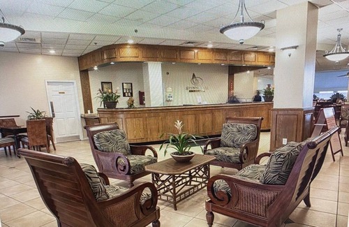 Ormond Beach Apartment | BIKETOBERFEST - OCEANFRONT - ROYAL FLORIDIAN ORMOND BCH/9 MI FROM DAYTONA BCH